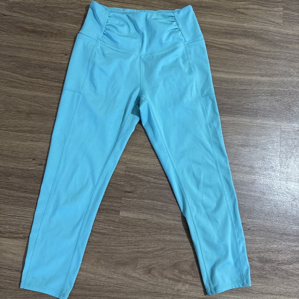 Free‎ People Leggings Womens sz XSM Movement Crop Leggings with Pockets